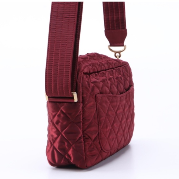 SOLD - Chanel Paris - Hamburg Satin Camera Bag - Picture 5 of 8